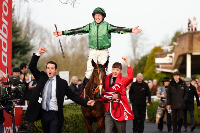 Hewick returns after the King George 