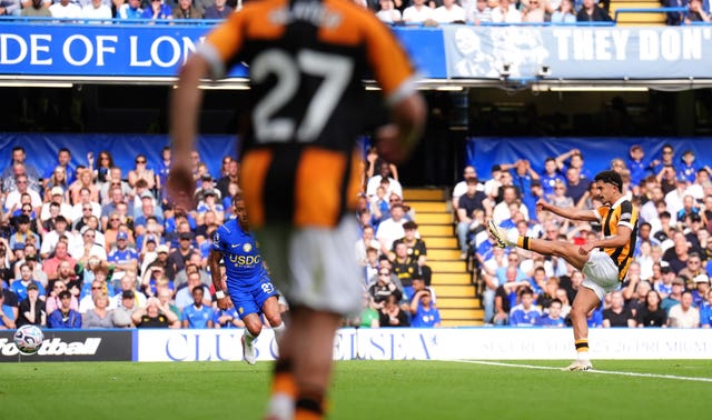 Mohamed Belloumi, right, scores his and Hull's second goal at Stamford Bridge