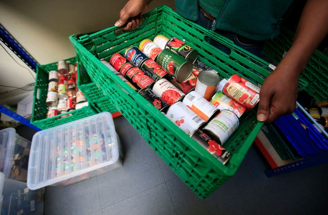 Foodbanks usage