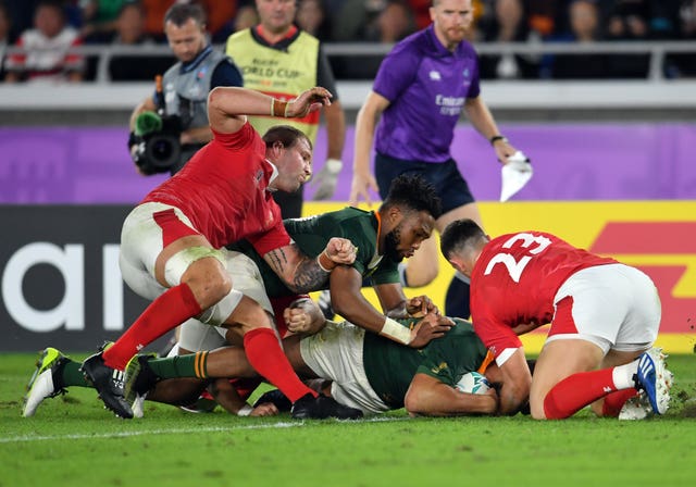 Damian de Allende scored South Africa's only try