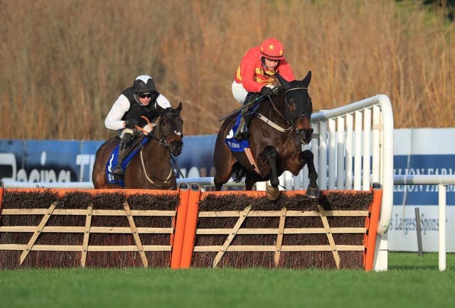 Klassical Dream winning the Christmas Hurdle at Leopardstown
