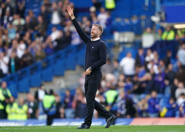 Chelsea turn on the style to brush aside Wolves