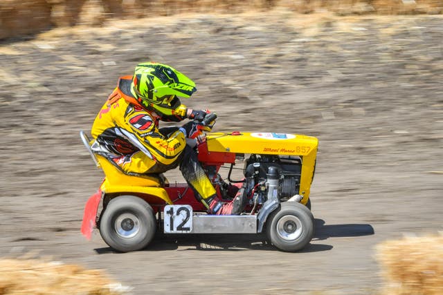 Lawn mower racing