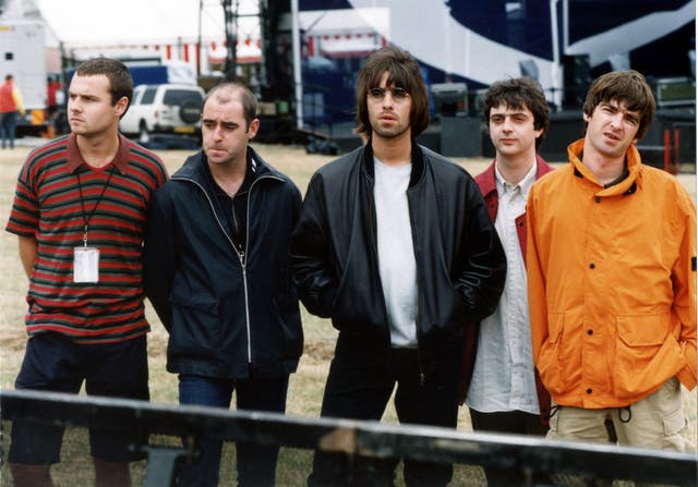 Oasis Knebworth line up
