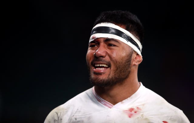 Manu Tuilagi signed a new contract with Leicester in March 2019