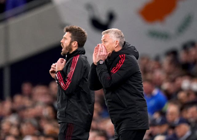 Michael Carrick: All you need to know about the Manchester United caretaker boss PLZ Soccer Michael Carrick: All you need to know about the Manchester United caretaker boss PLZ Soccer