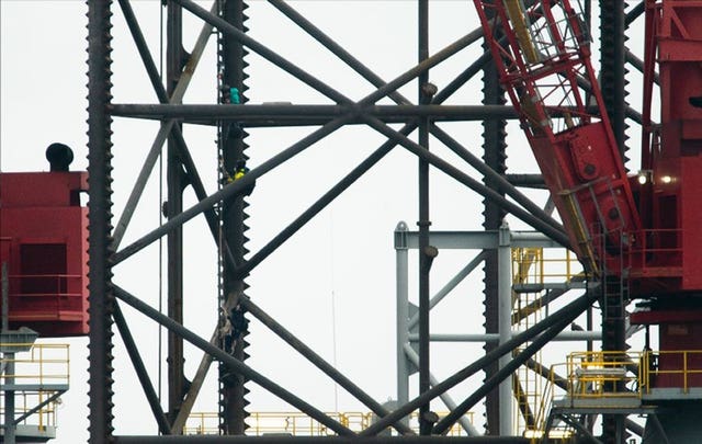 Cimate activists board the Valaris 122 gas rig in Dundee