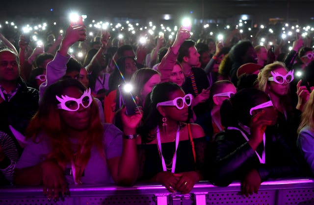 The crowd donned glasses to highlight the 2.5 billion people who suffer from poor vision and do not have access to glasses (Matt Crossick/PA)