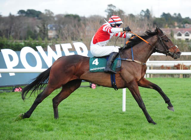 Master McShee takes Galopin Des Champs on again