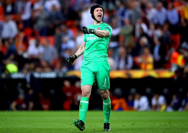 Arsenal goalkeeper Petr Cech is likely to start in Baku