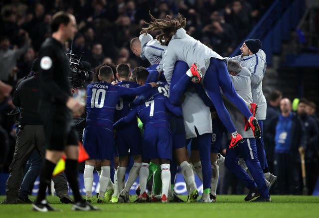Chelsea''s players celebrate
