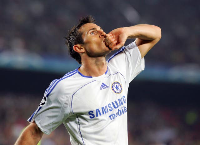 Lampard celebrates after scoring at the Nou Camp during Chelsea's Champions League draw against Barcelona