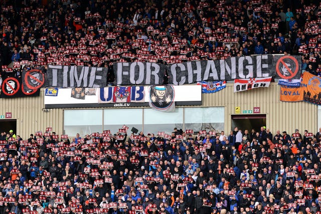 Rangers fans protest