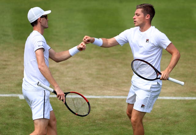 Jamie Murray (left) and Neal Skupski came out on top