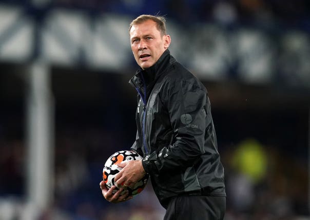 Duncan Ferguson on the touchline