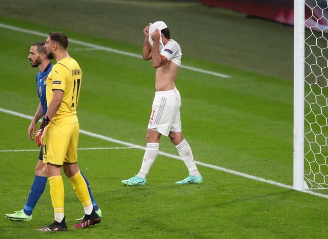 Italy keep their cool to defeat Spain on penalties and reach Euro 2020 final