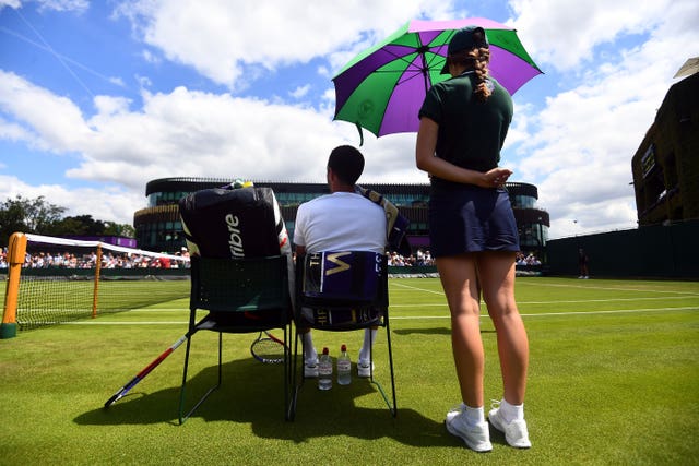 Ball girl