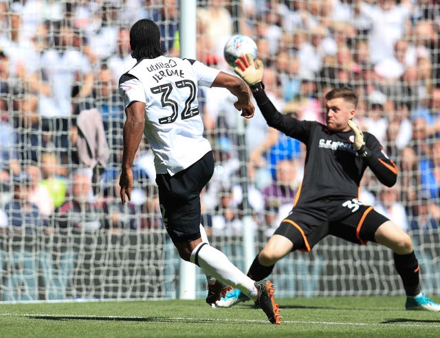 Derby County Cameron Jerome scores for DerbyBarnsley – Sky Bet Championship – Pride Park