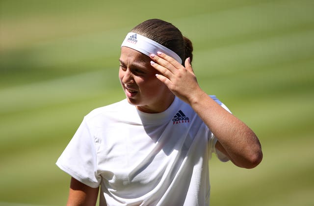Jelena Ostapenko struggled for control against Angelique Kerber