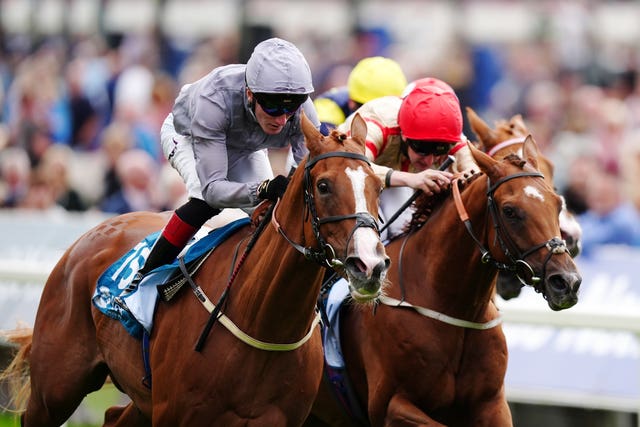 Thunder Run (left) winning at York