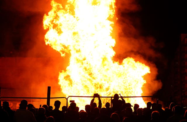 Battle of the Boyne bonfires