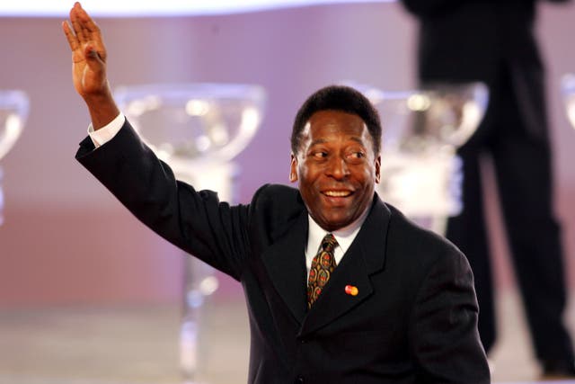 Pele has struggled with health issues in recent years