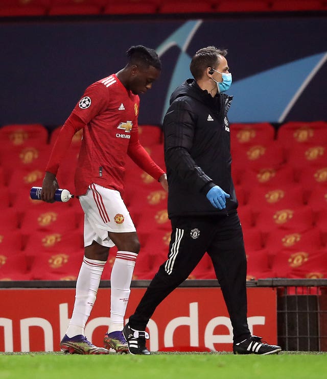 Aaron Wan-Bissaka went straight down the tunnel after being taken off on Tuesday