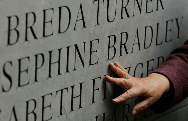 Wreaths laid at bomb atrocity site