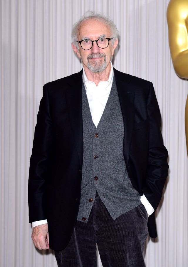 Jonathan Pryce