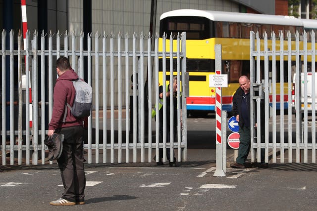 Wrightbus administration fears