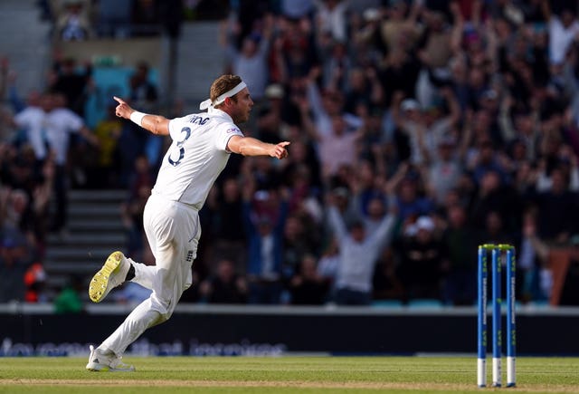 Stuart Broad celebrates his 604th and final Test wicket 