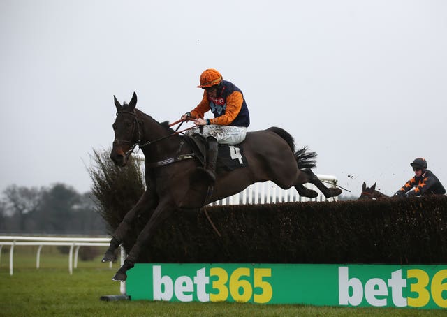 Harrison Beswick riding Eclair Mag
