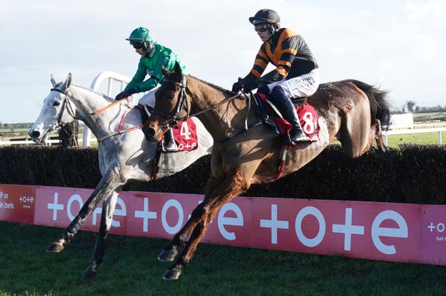 Nick Rockett (right) and Intense Raffles in the Bobbyjo Chase at Fairyhouse