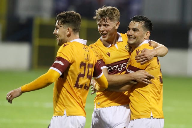 Motherwell's Tony Watt (right) got the plaudits after the Steelmen's win over Ross County