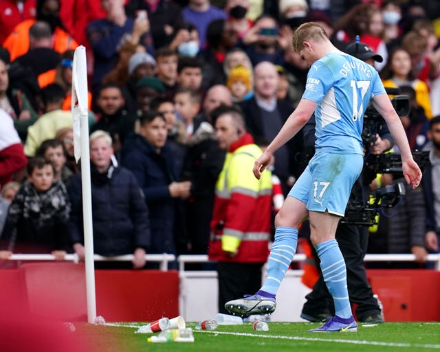 Albert Stuivenberg rues VAR inconsistency as 10-man Arsenal lose in injury time PLZ Soccer Albert Stuivenberg rues VAR inconsistency as 10-man Arsenal lose in injury time PLZ Soccer