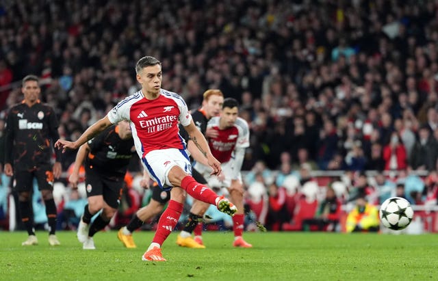 Leandro Trossard misses a second-half penalty