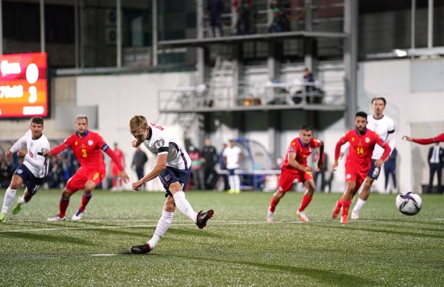 James Ward-Prowse backs England star Phil Foden to ‘go a long way’ in football PLZ Soccer James Ward-Prowse backs England star Phil Foden to ‘go a long way’ in football PLZ Soccer