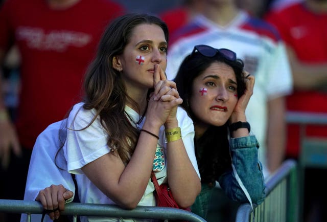 The tension ramped up as the final moved into extra time 