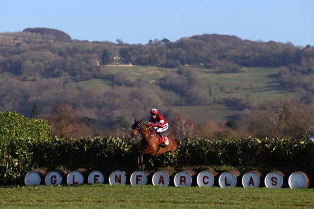 Tiger Roll with a substantial lead during last season's renewal of the race