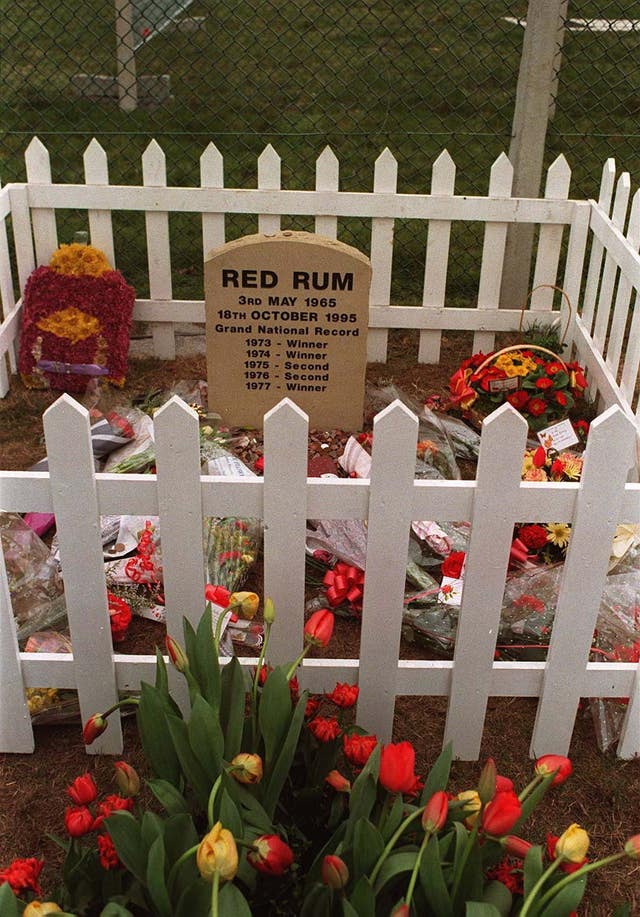 Red Rum's grave at Aintree