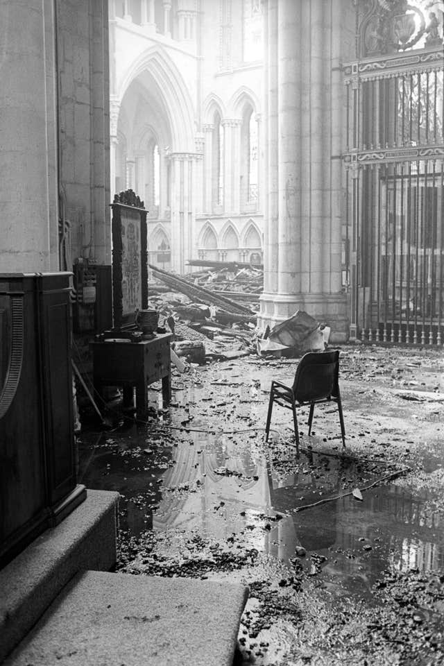 Disasters and Accidents – York Minster Fire – 1984