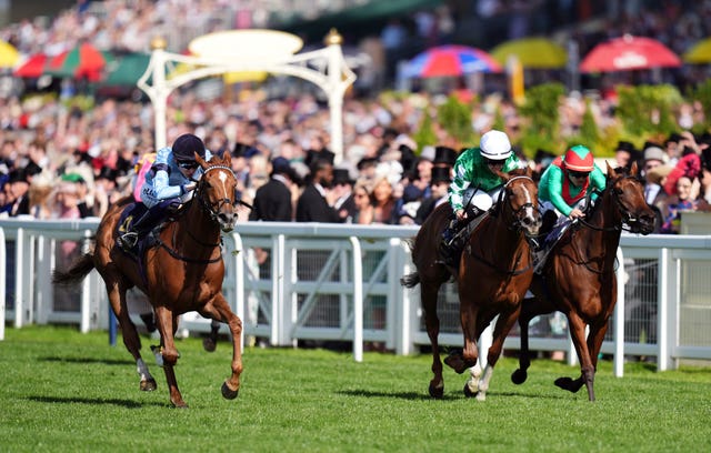 Soprano winning the Sandringham Stakes at Royal Ascot