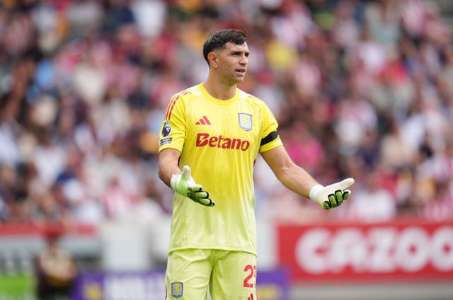 Aston Villa goalkeeper Emiliano Martinez
