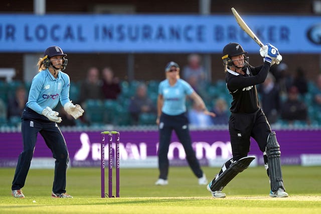 England v New Zealand – Third Women's ODI – Uptonsteel County Ground