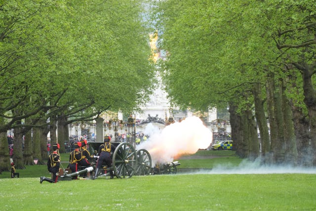 The gun salute in Green Park, London
