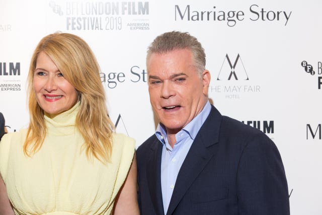 Laura Dern and Ray Liotta