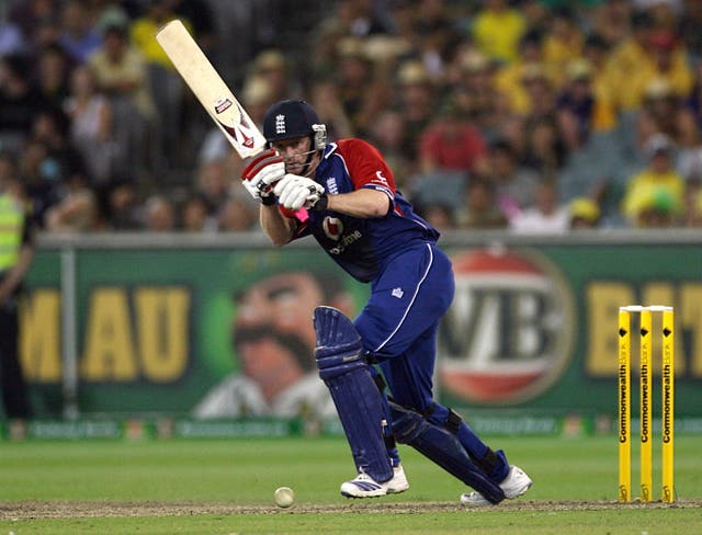Paul Collingwood's unbeaten century guided England to victory in Melbourne
