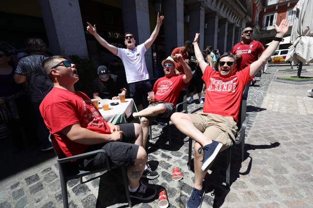Liverpools fans in Madrid