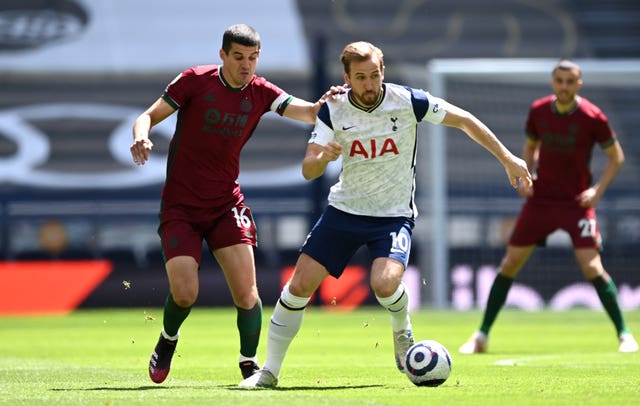 Tottenham topple Wolves to boost Europa League qualification hopes