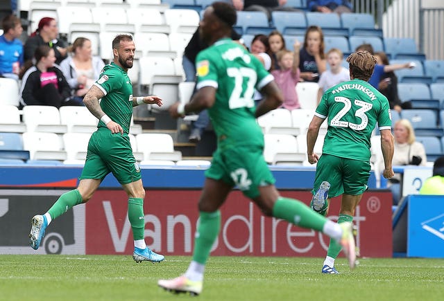 Steven Fletcher, left, has been in good form for Sheffield Wednesday